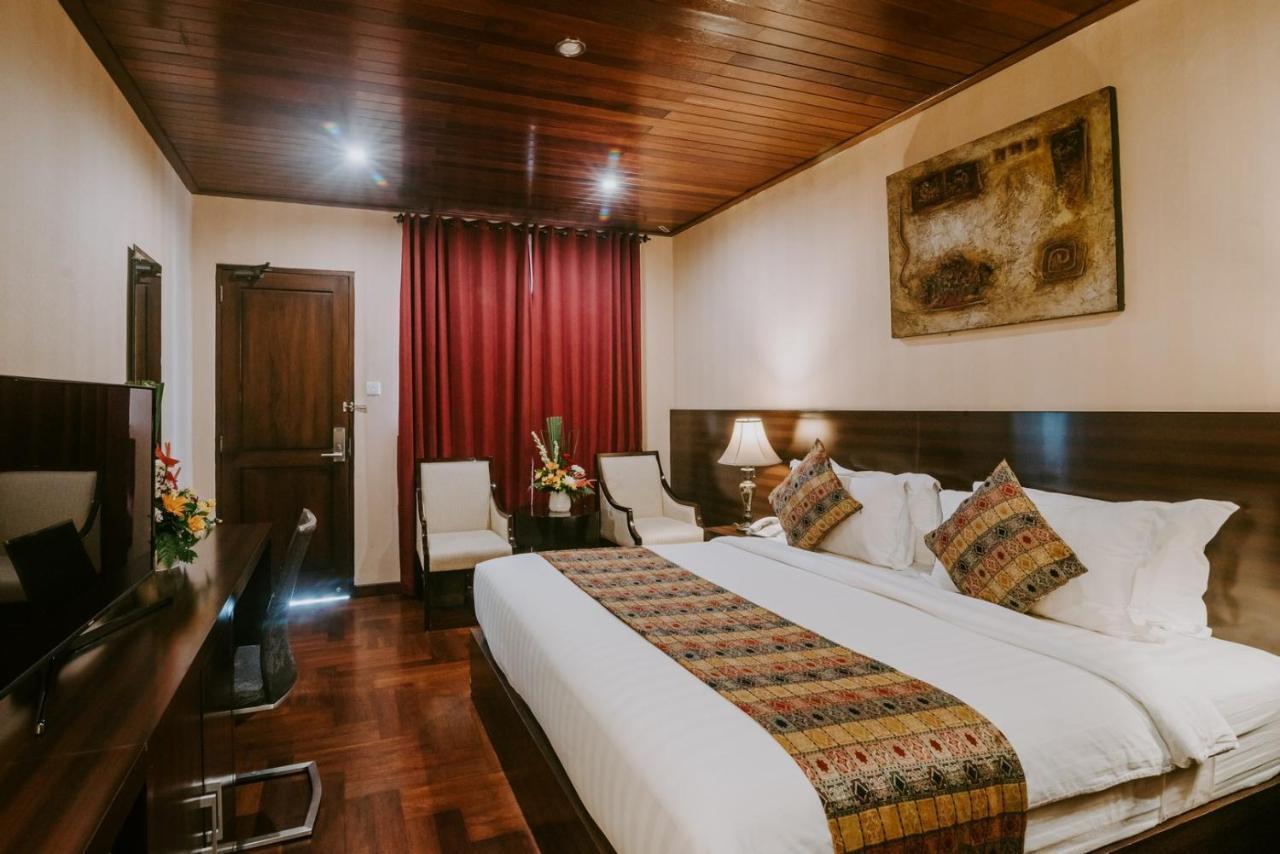 Arthur Suites By Mahavilas Kuta Lombok Εξωτερικό φωτογραφία